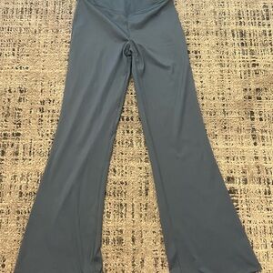 crossover fit flare leggings